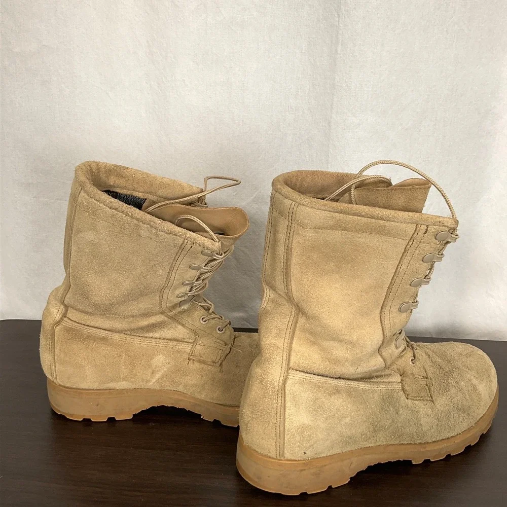 US Military Combat Boots Mens 9.5 W Tan Gore-Tex Vibram Suede Tactical Vibram